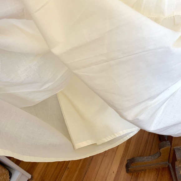 NWT Lilla P Flutter Sleeve Tiered Dress in Ecru - Picture 9 of 15